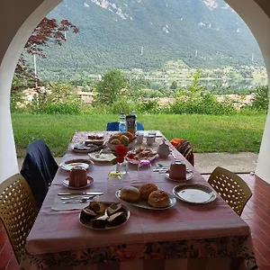 Le Rose Alloggio in famiglia Crone